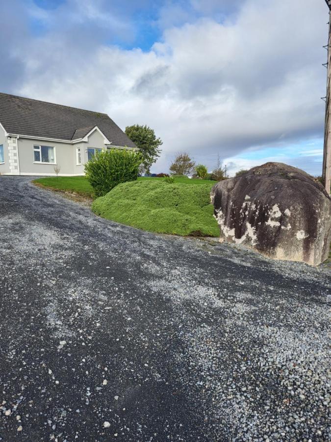 Connemara Luxury Apartment Kinvara Exterior foto